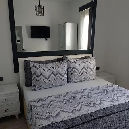 Hotel Kardelen *