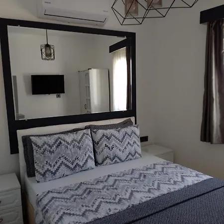 Hotel Kardelen *