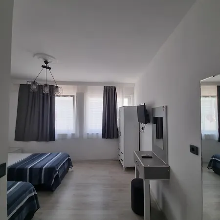 Kardelen Hotel *